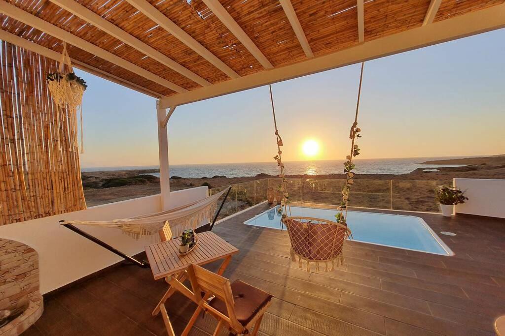 Tramonto Luxury Villa No1- Breathtaking Sunset View Foiníkion Extérieur photo