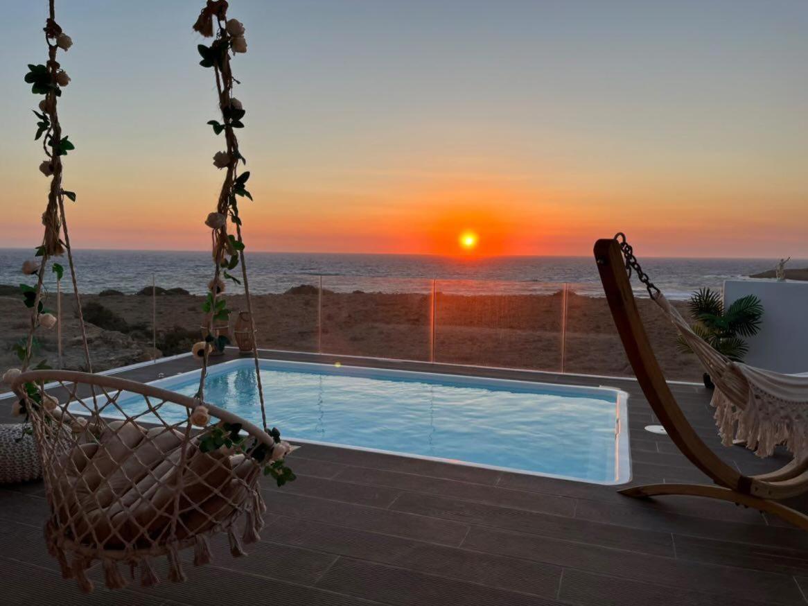 Tramonto Luxury Villa No1- Breathtaking Sunset View Foiníkion Extérieur photo