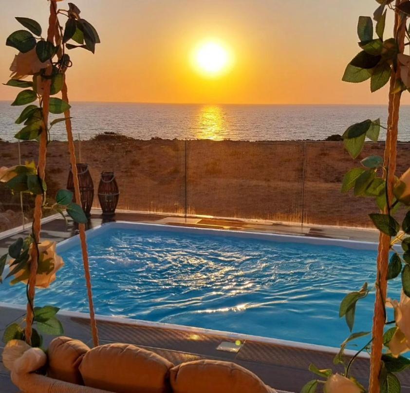 Tramonto Luxury Villa No1- Breathtaking Sunset View Foiníkion Extérieur photo